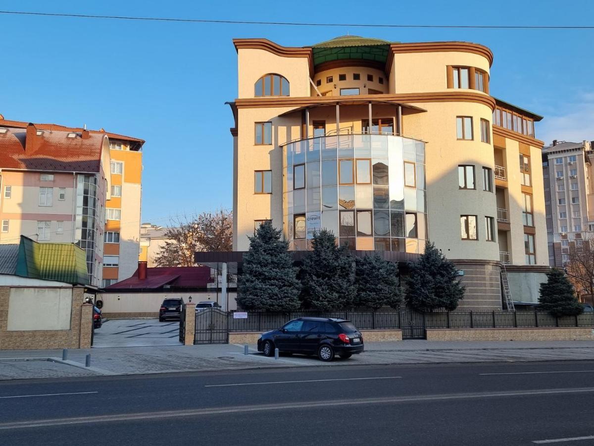 Villa Acaem تشيسيناو المظهر الخارجي الصورة